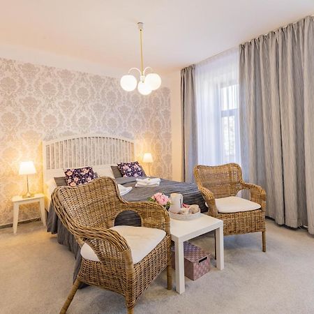 Hotel Amadeus Ческе-Будеёвице Экстерьер фото